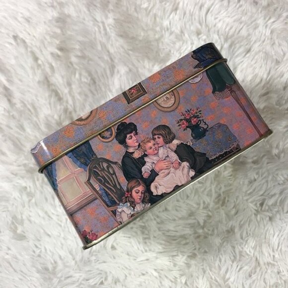 Vintage Mother and Babes Nostalgic Square Tin - Picture 4 of 10